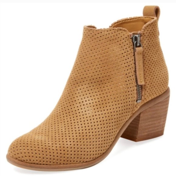 Dolce Vita Shoes - Dolce Vita Sable Camel Suede Leather Ankle Bootie